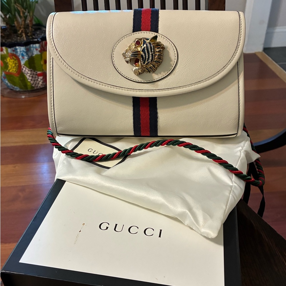 Gucci Rajah leather handbag